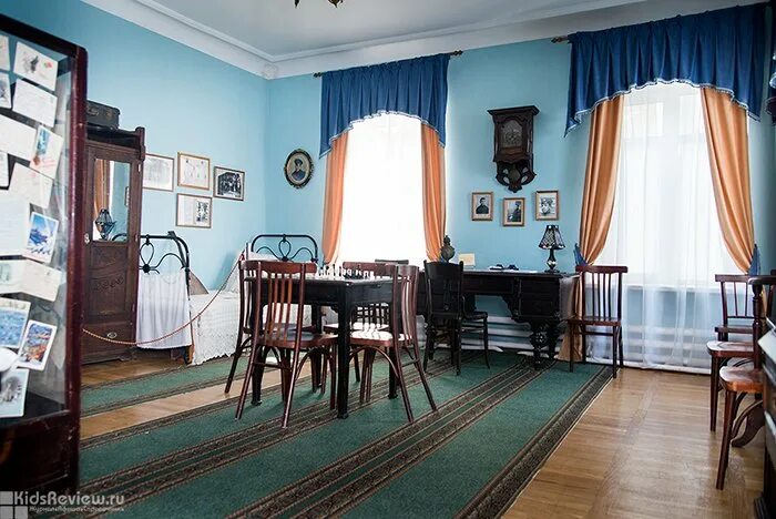 Корина в палехе. Спасское-лутовиново усадьба. Музей ивана бунина в ельце. Дом - музей ивана бунина в ельце. Поленова.