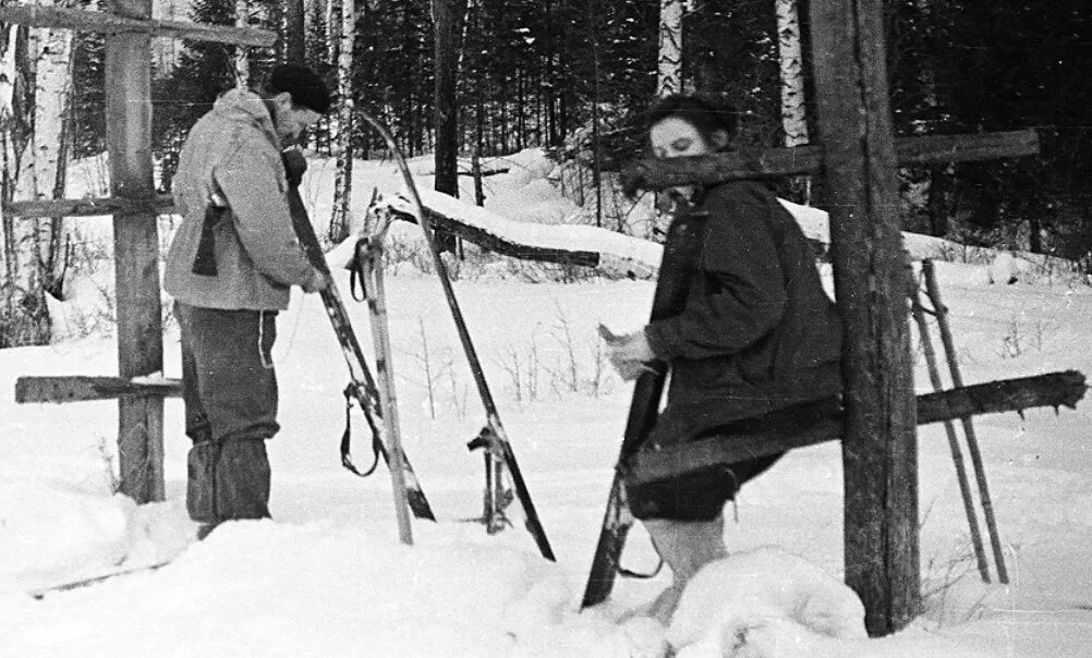 Золотарев группа дятлова. Перевал Дятлова Колмогорова Зина Колмогорова. Золотарёва перевал Дятлова.