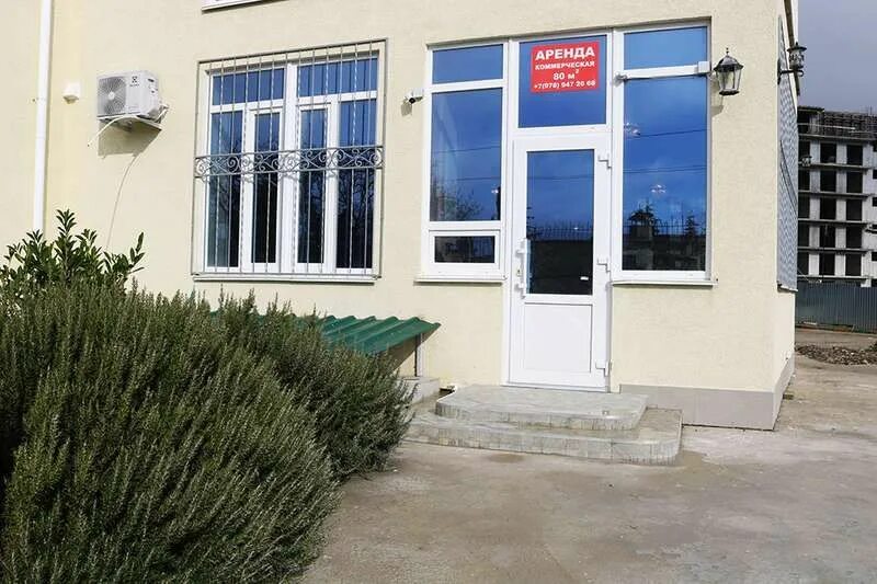 ялта аренда на площади. алупкинское шоссе 12а. Lux помещение. ялта ул заречная. продажа помещения уникальное.