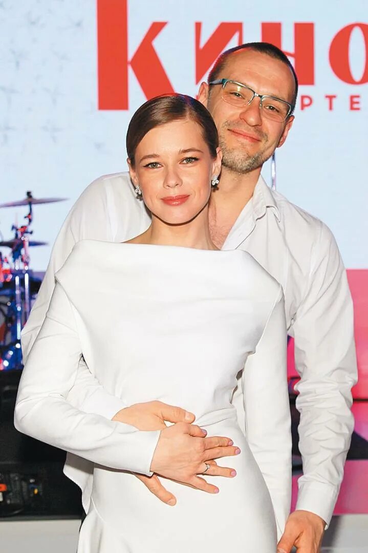русланом пановым и шпица. шпица екатерина муж 2021. шпица с мужем фото. катерина шпица и руслан панов. катерина шпица с мужем.