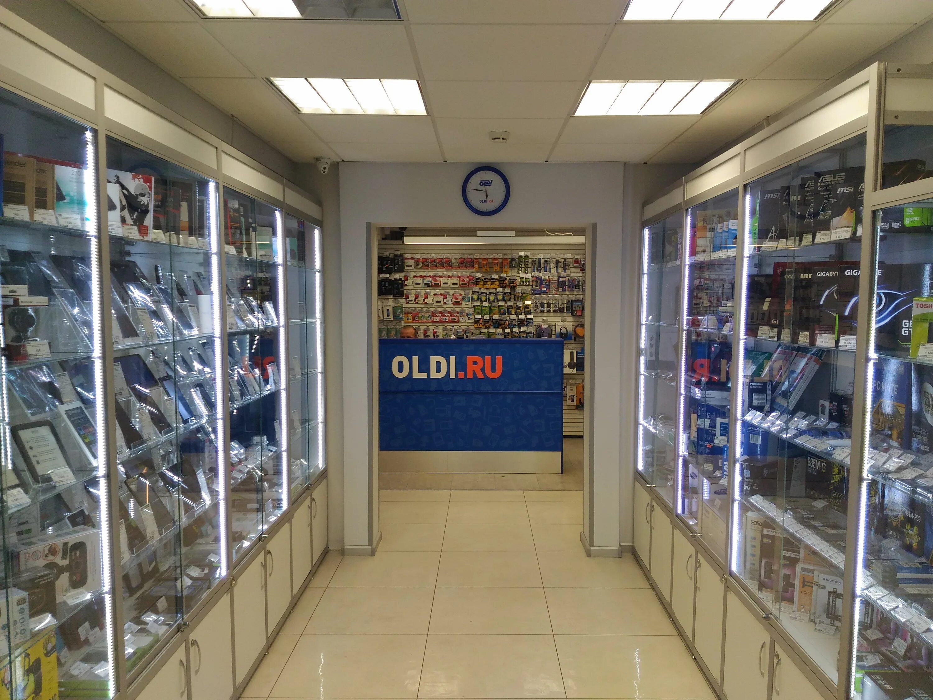 запчасти телефоны дыбенко. олди компьютерный супермаркет. ко-505 в разборе. Ultra details запчасти санкт-петербург дыбенко. ремонт телефонов магазин.