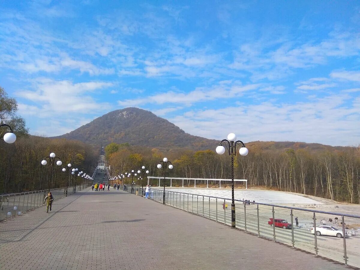 Гора железная Пятигорск. Железноводск железная гора лестница. Железногорск железная гора. Гора железная железноводск