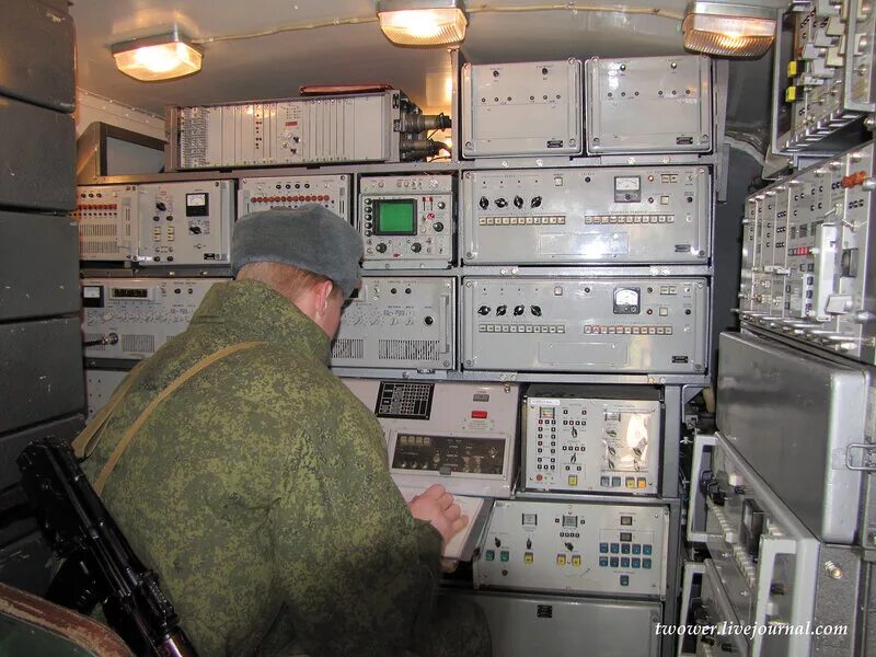 социальный комплекс региона. комплекс аппаратуры "сигнал" 17. гелиос-2 мобильный комплекс связи. экономические комплексы. станция спутниковой связи р 441 ливень.