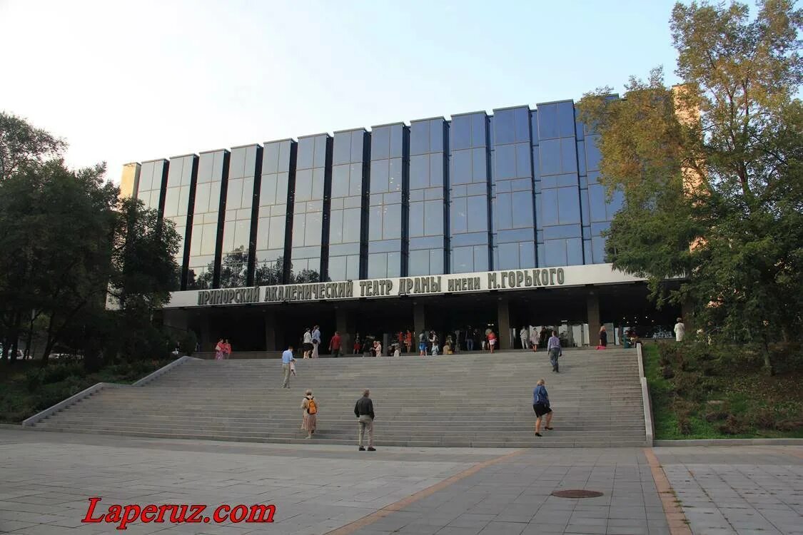 приморский краевой академический театр имени горького. приморский академический театр имени горького. приморский академический театр владивосток. драматический театр имени горького владивосток. приморский краевой академический театр имени горького.