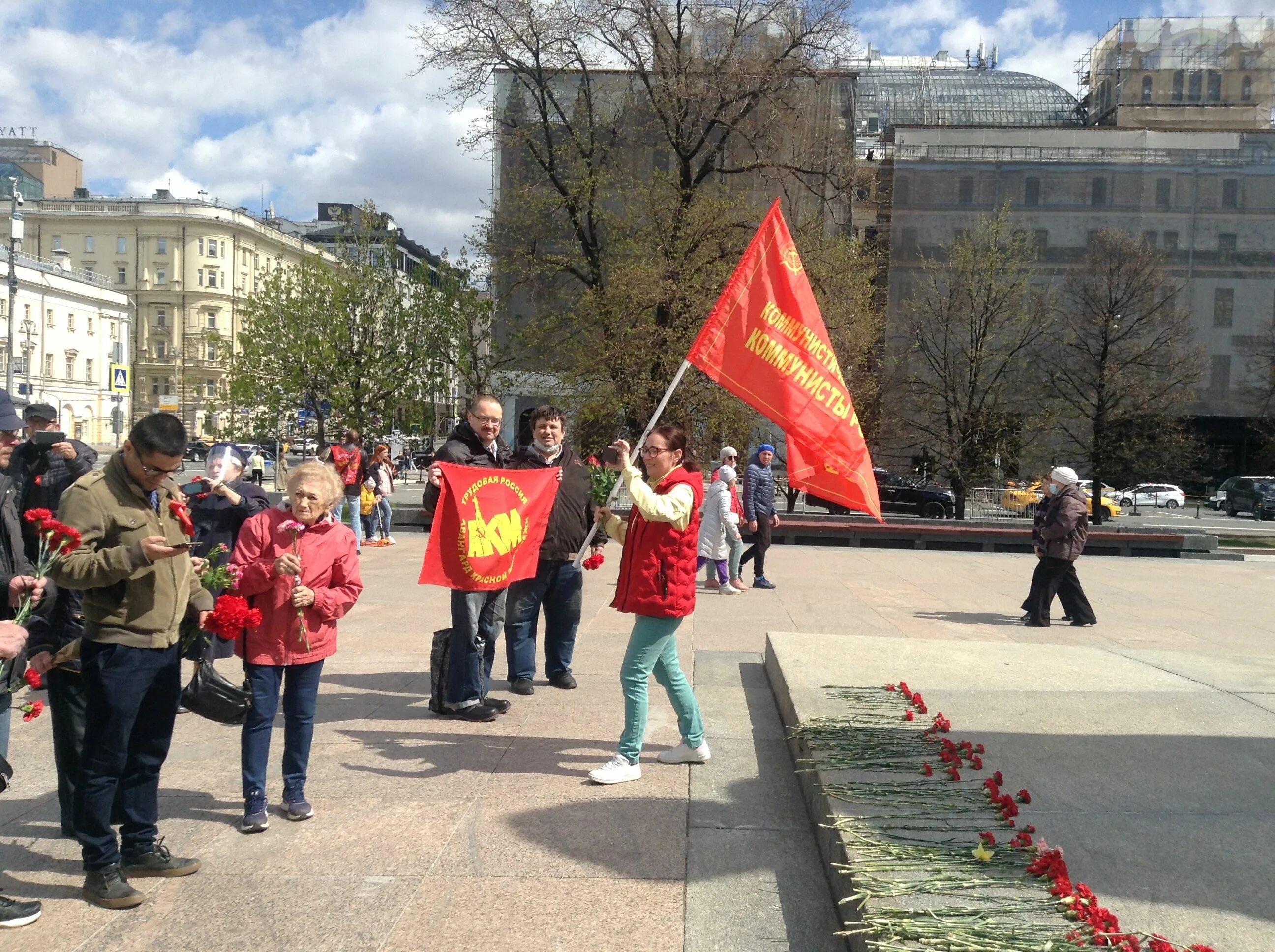 1 Мая Петрозаводск коммунисты России. Молодой активист Компартии России.