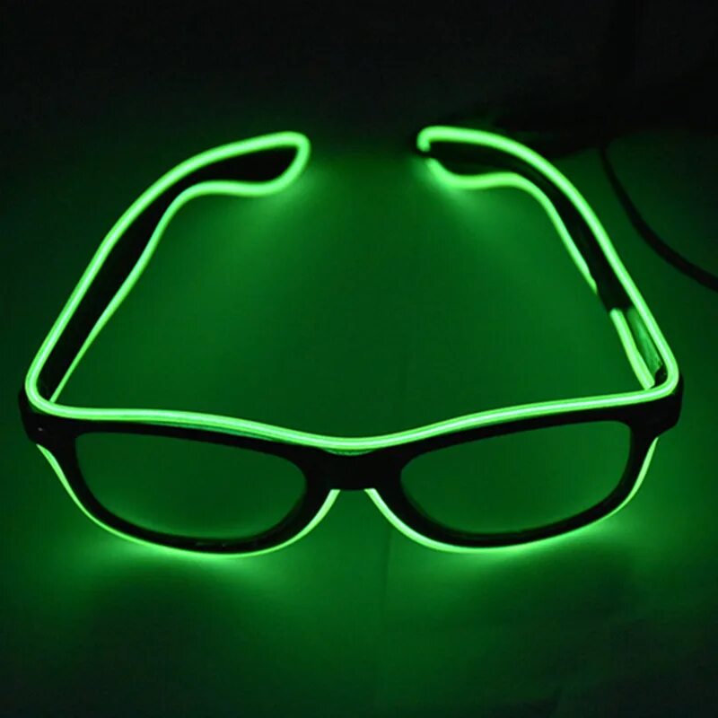 Игра зеленые очки. Зелёные очки. Зеленое очко. Салатовые очки. Очки с зелёным свечением.