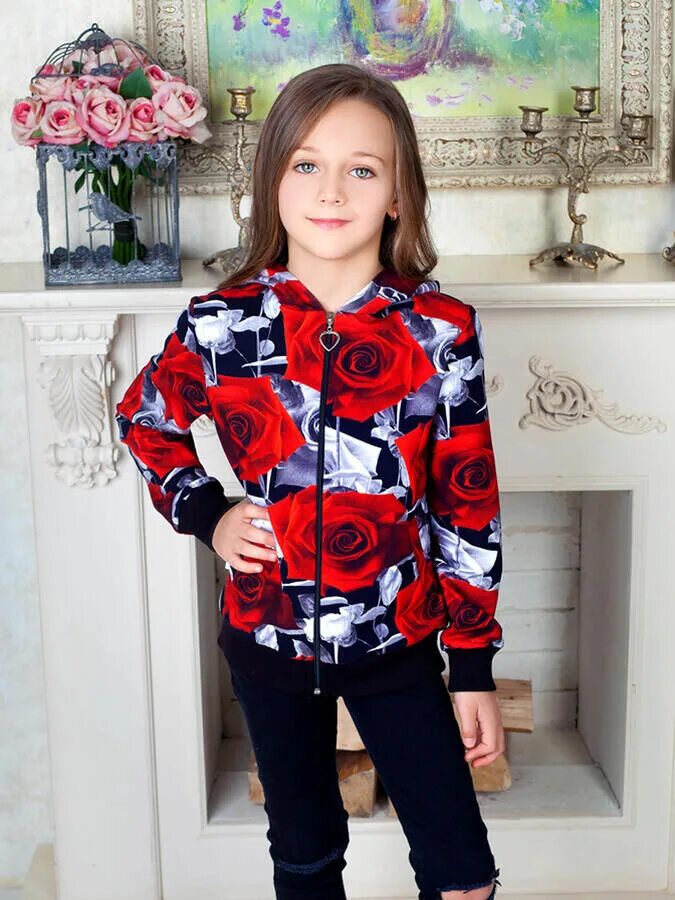 Модные костюмы для девочек. Стиляж детская одежда. Стиляж детская одежда бомбер кларисса. Стиляж детская одежда. Одежда для детей и подростков логотип.