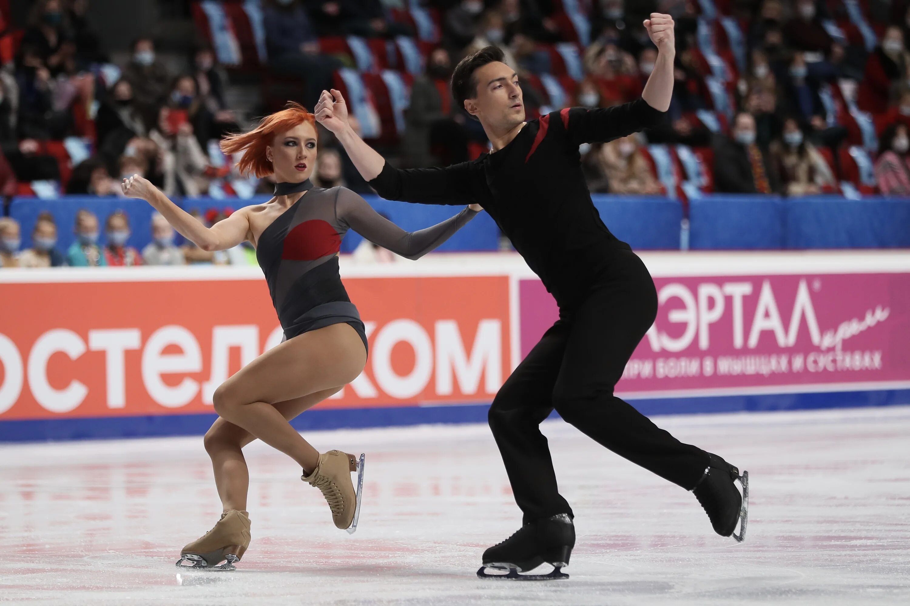 Фигурное катание чемпионат росси. Фигурное катание чемпионат росси. Камила валиева фигурное катание 2022. Чемпионат европы 2021 фигурное катание. Российские фигуристы.