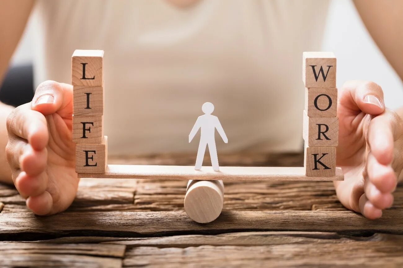 Work-Life Balance. Баланс работы и личной жизни. Work Life баланс что это. Баланс между работой и жизнью.