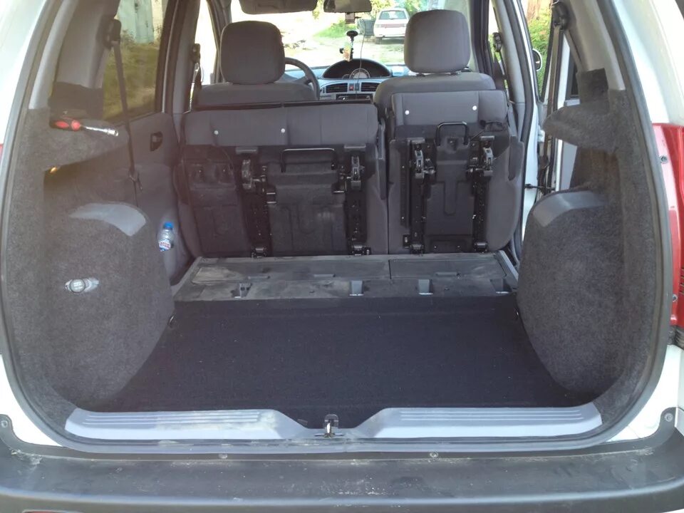 Хендай матрикс багажник. 6 багажник. Хенде матрикс 2003 багажник. Хендай матрикс 2005 багажник. Hyundai matrix 2008 салон багажник.