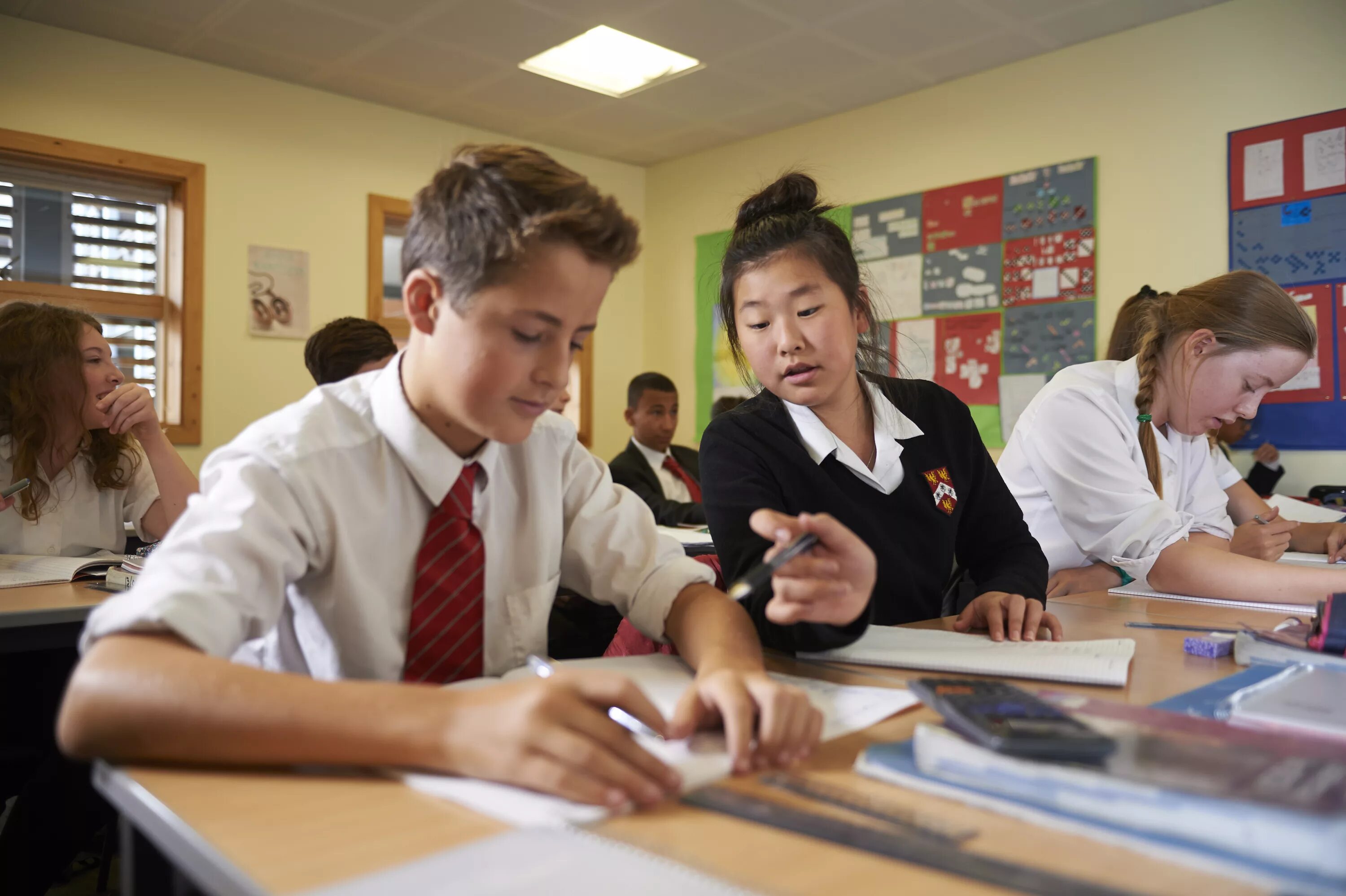 English in this school. Secondary School в Великобритании. Грамматические школы в Великобритании. Школа в США. Английские школы в Англии начальные классы.