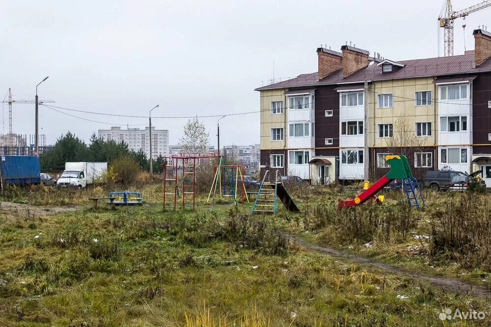 Красный бор ярославль. Коттеджный поселок серебряный бор ярославле. Поселок красный бор ярославль. Поселок красный бор поликлиника ярославль. Поселок красный бор ярославская область.