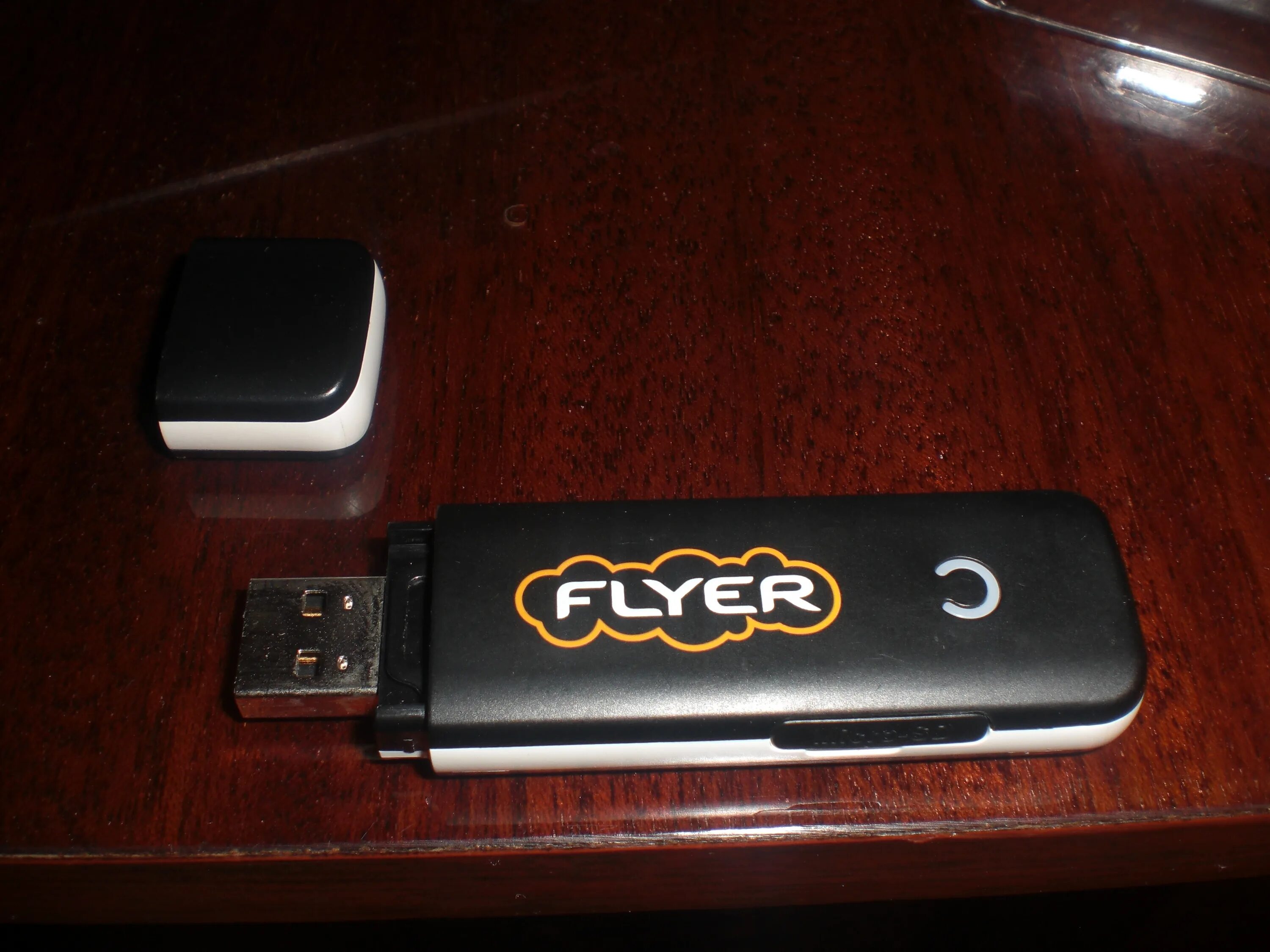 Модем для всех сим карт. 3g modem case. 3g модем. sim модем. модем flyer.
