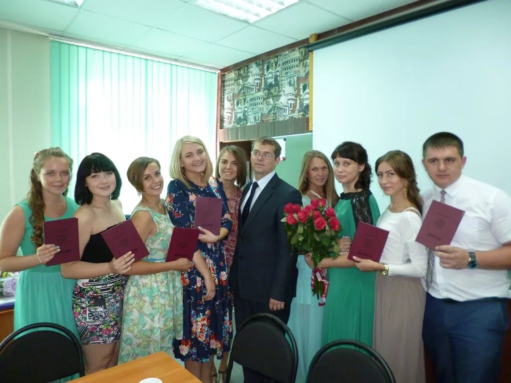 Нгуэу колледж после 9 класса. Бизнес колледж нгуэу. Колледж новосибирск торгово-экономический внутри. Торгово-экономический колледж новосибирск. Институт нархоз новосибирск.