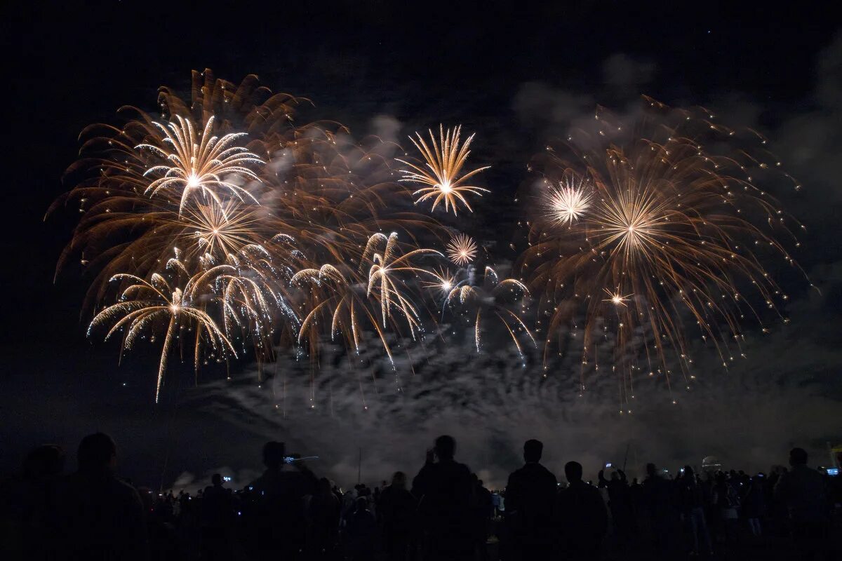 форумы празднования