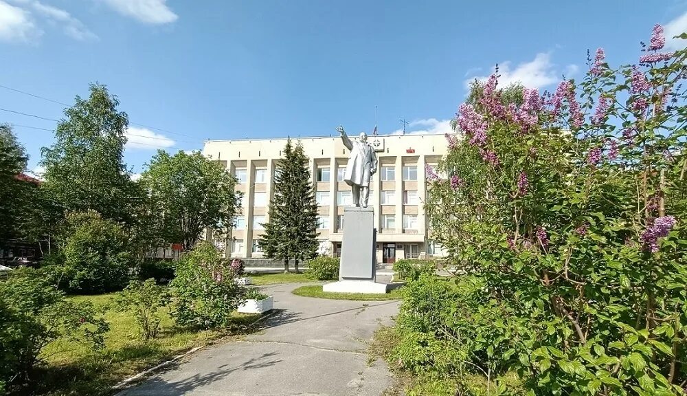Ковдор сухачева 5. Ковдорский вестник. ковдорский загс. цветы ковдор. фото с выборов сегодня ковдор.