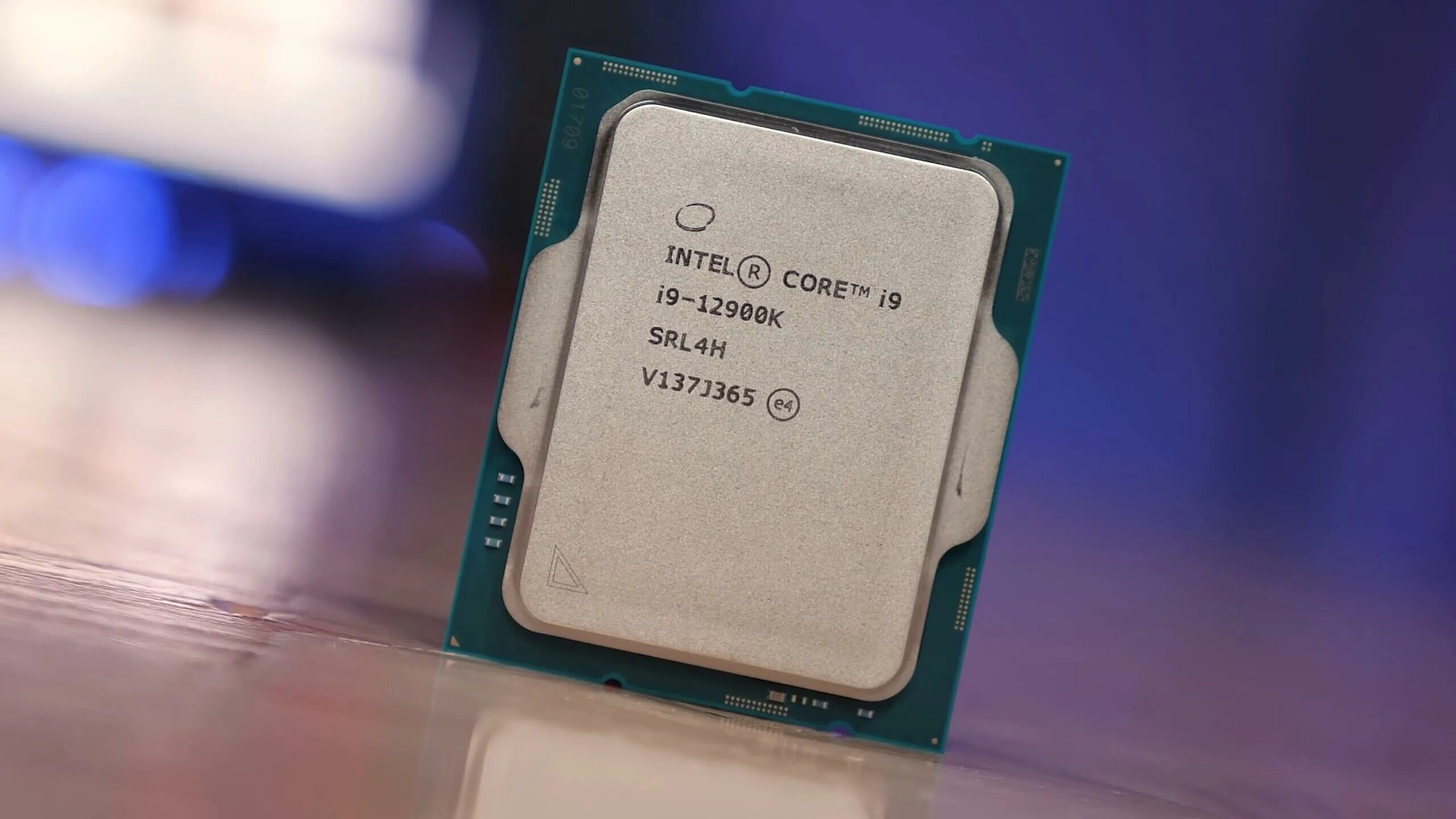 Процессор интел 9. Intel Core i7 12700k. Процессор Intel Core i7 12700k. CPU Intel Core i7-12700. Процессор Intel i5-12600k.