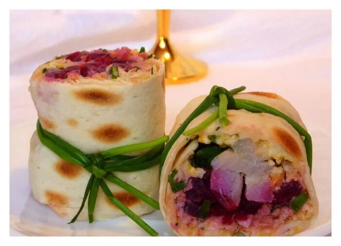 роллы с селедкой. роллы селедка под шубой. роллы из селедки под шубой.