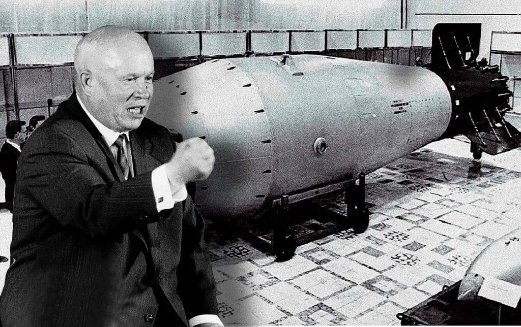 Кто первым в мире создал водородную бомбу. Водородная бомба Лаврентьева. Хрущев водородная бомба. Испытание водородной бомбы в СССР 1961.
