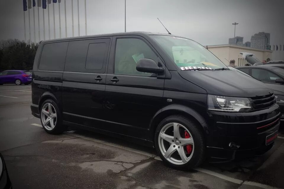 Фольксваген Каравелла т5. Transporter t5 Tuning. Фольксваген Каравелла т5 1995. Фольксваген Транспортер т5 занижен.