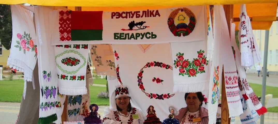 Дню независимости выставки