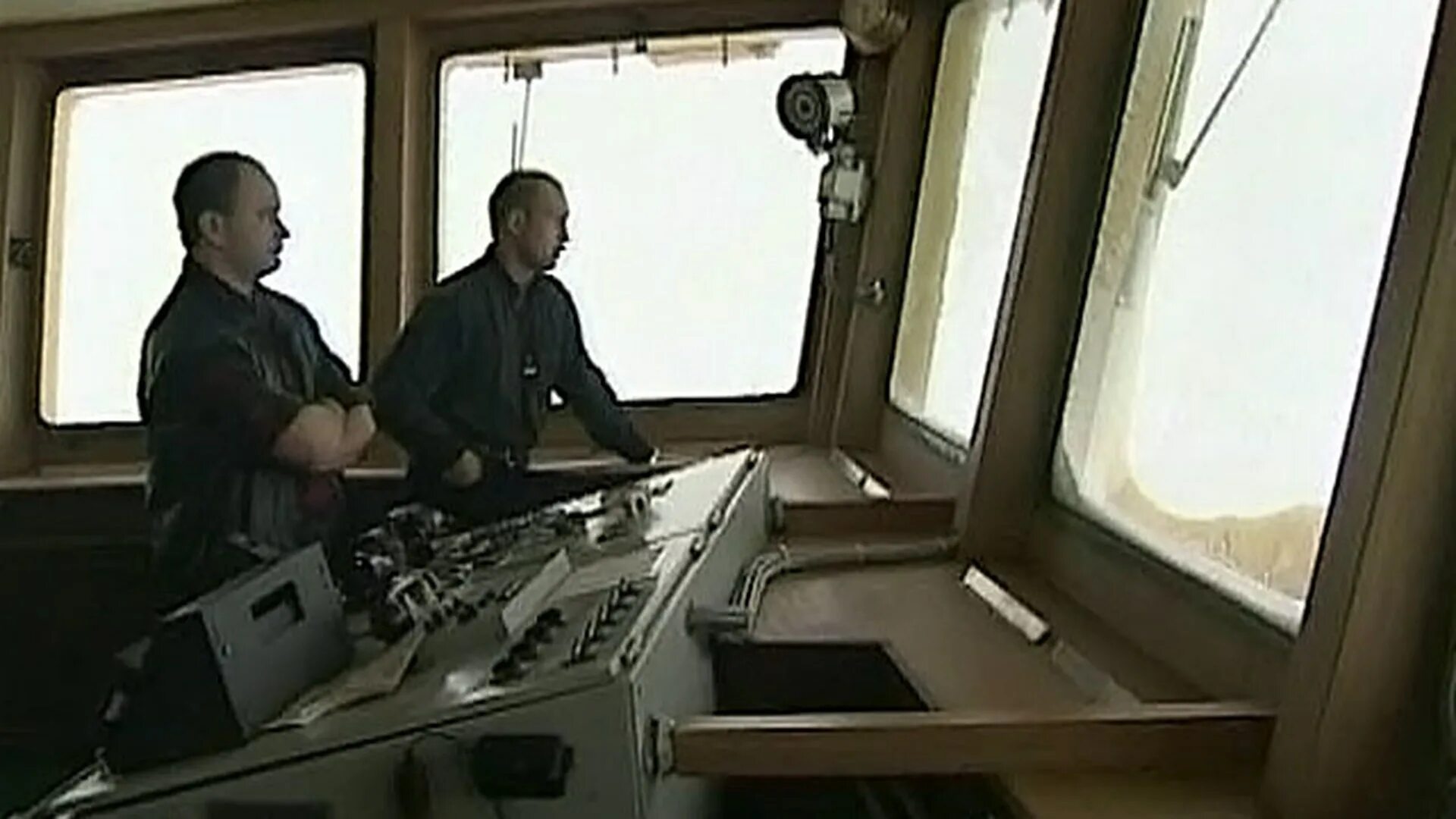 Ледокол красин фото. Ледокол-пароход «малыгин». Спасение ледокола. Ледокол малыгин. Спасение ледокола.