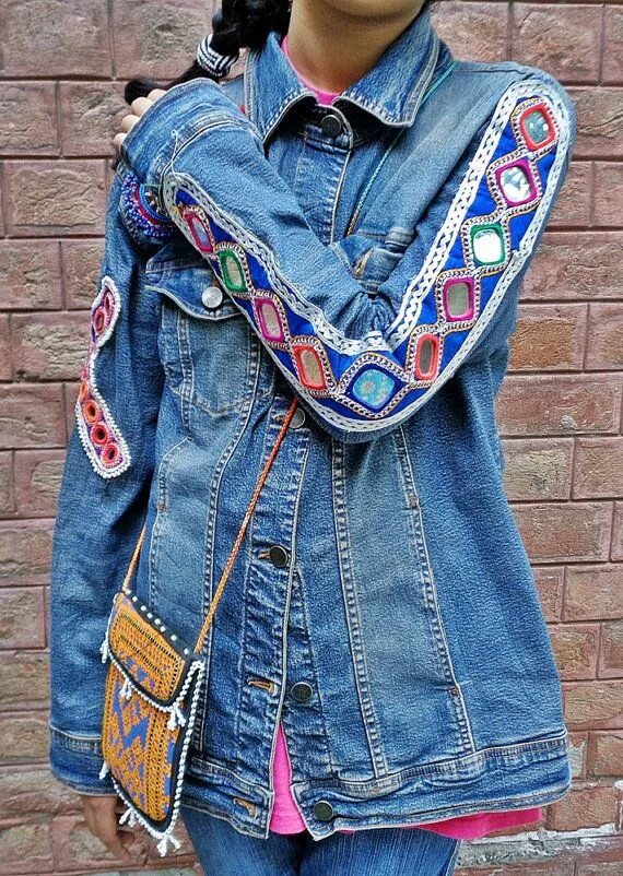 Джинсовая куртка своими руками фото Pin on customisé vet Embellished denim jacket, Diy denim jacket, Refashion cloth