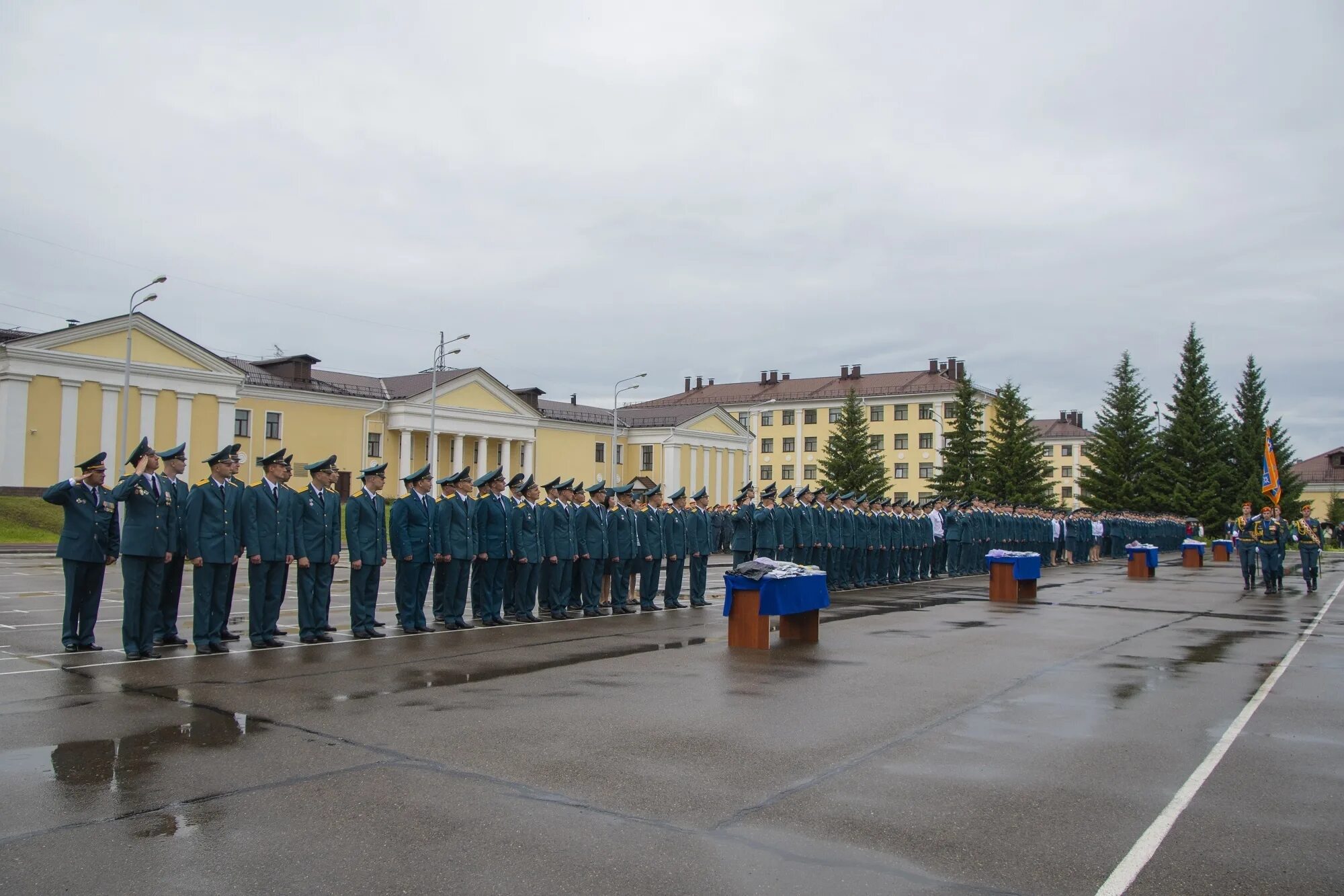 Сибирская пожарно-спасательная Академия Железногорск выпуск. Сибирская пожарно спасательная Академия МЧС Железногорск. Выпуск Академии ГПС МЧС России 2021. Железногорск МЧС выпуск 2021. Пожарно спасательная академия г железногорск