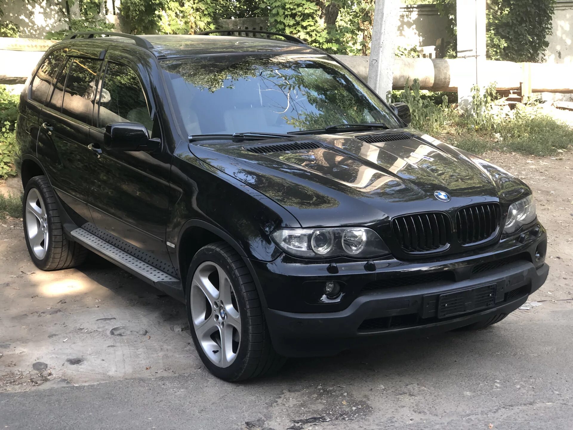 Бмв х5 е53 дорест. BMW x5 e53 Restyling. BMW x5 53. БМВ х5 е 53 ерый. BMW x5 e53 черный.