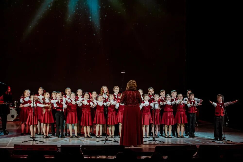 п. колледж искусства имени вишневской. колледж галины вишневской в новокосино официальный сайт. старший хор кмти. вишневской.