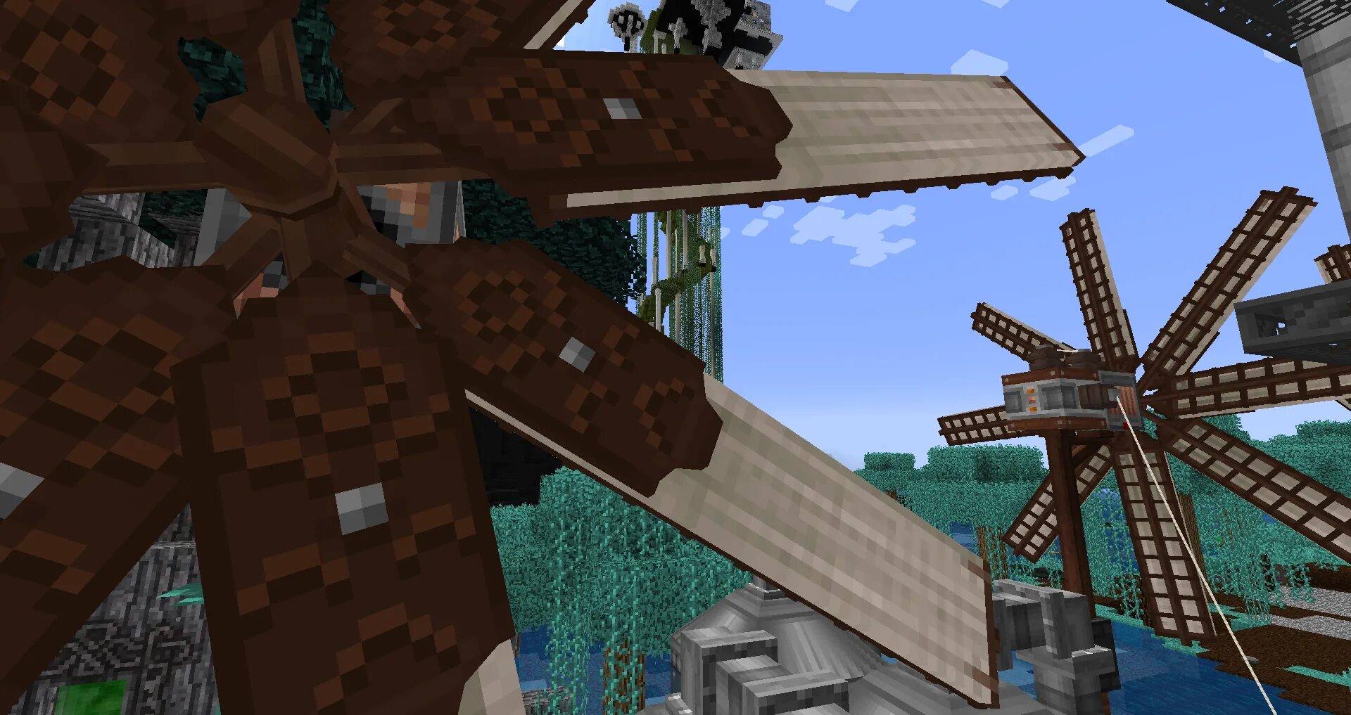 Мод инжиниринг. Immersive engineering 1.12.2 водяное колесо. ветряная мельница immersive. ветряная мельница иммерсив инжиниринг. windmill minecraft immersive.