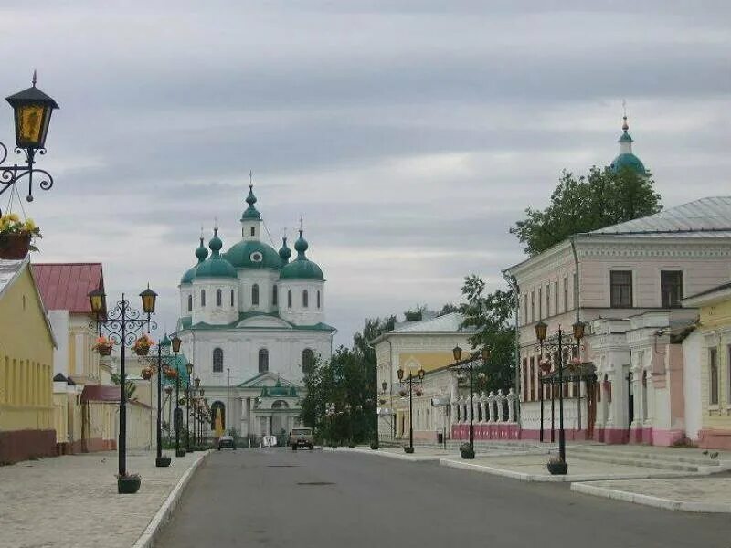 Елабуга время. Елабуга исторический центр. елабуга центр города. елабуга архитектура. елабуга архитектура города.