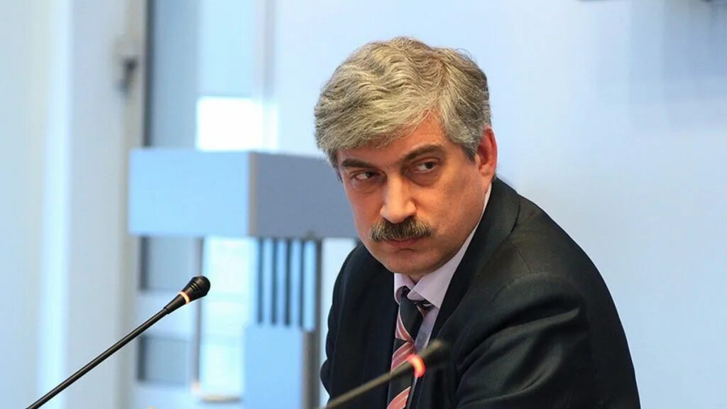 Декан 11. Толчинский кфу. толчинский 2025. русский декан. декан казанского универа.