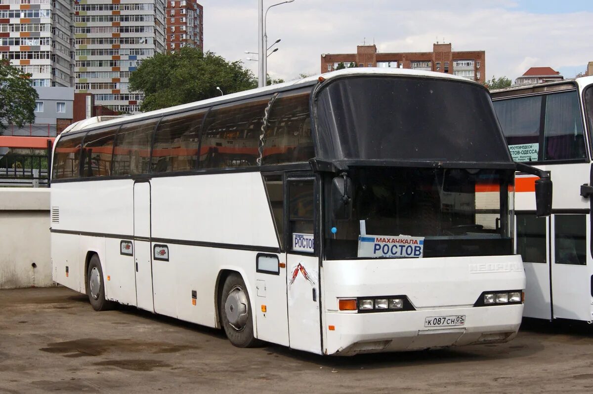 Ростов автобусы телефон. Neoplan n116. Неоплан n116 Тверь. Автобус Неоплан 116. Neoplan n407.