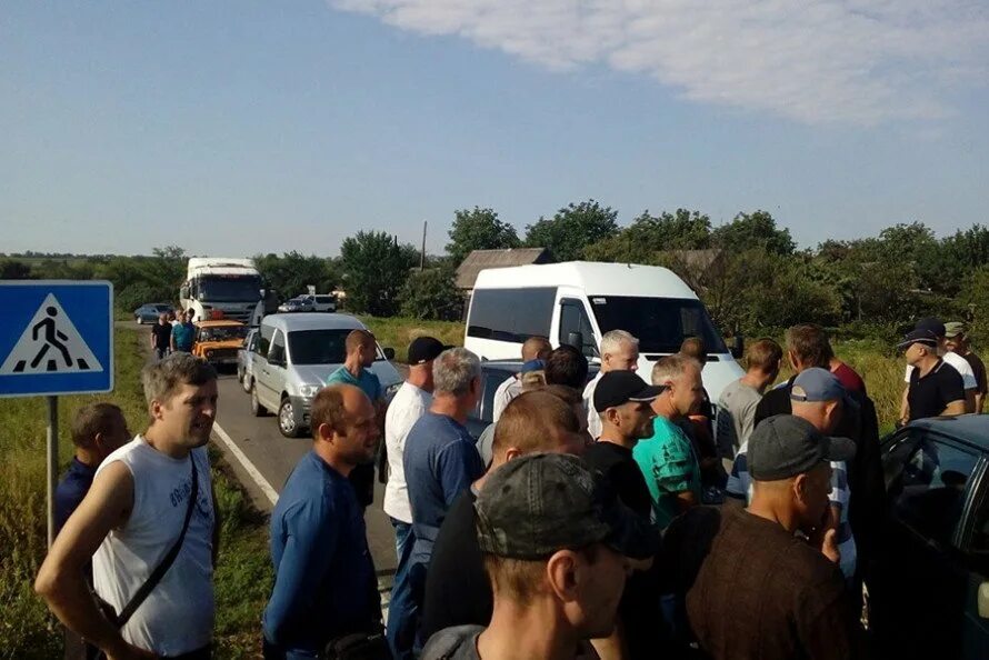 Новоселидовка донецкая новости. Село новоселидовка. Новоселидовка донецкая новости. Обстрел г. Обстрел донецка сегодня.
