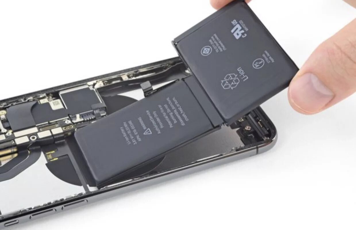 Какая батарея на айфон. Iphone 7 Battery. Батарея iphone x. Аккумулятор iphone 10. Iphone 13 Batarya.