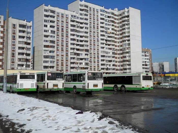 Микро район. Микрорайоны Жулебино. Выхино-Жулебино. Район Жулебино Москва. Жулебино микрорайон Привольная.