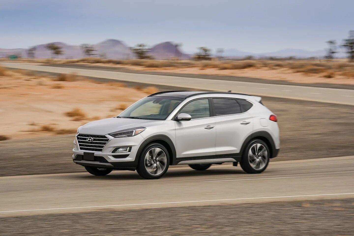 Тест драйв туссан. Хундай Туксон 2019. Hyundai Tucson Side. Tucson 10. Tucson n line 2020.