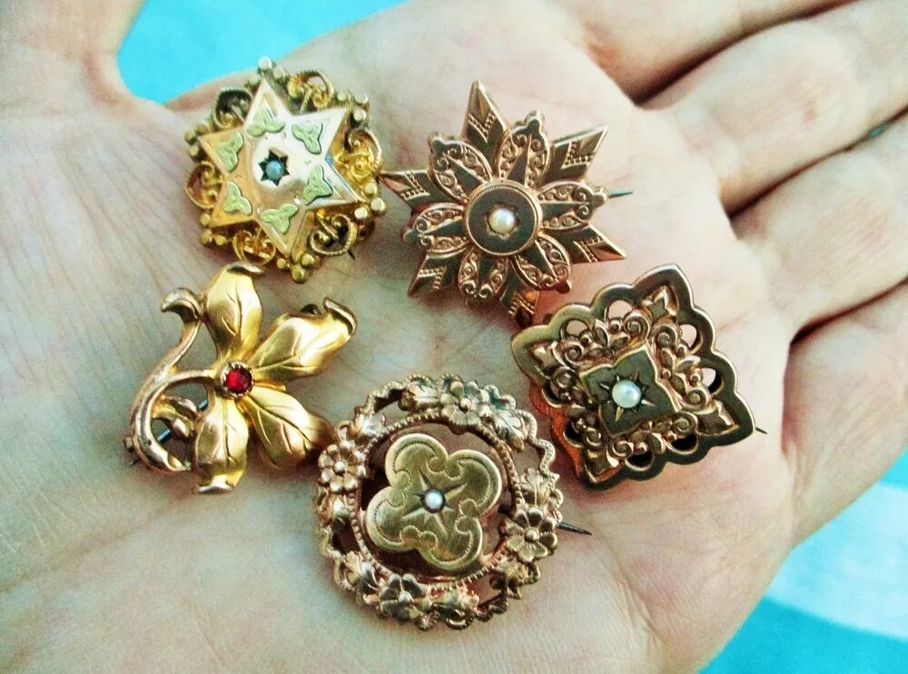 Возраст изделия. Старинные украшения. винтажные украшения. старинные ювелирные изделия. винтажные ювелирные украшения.