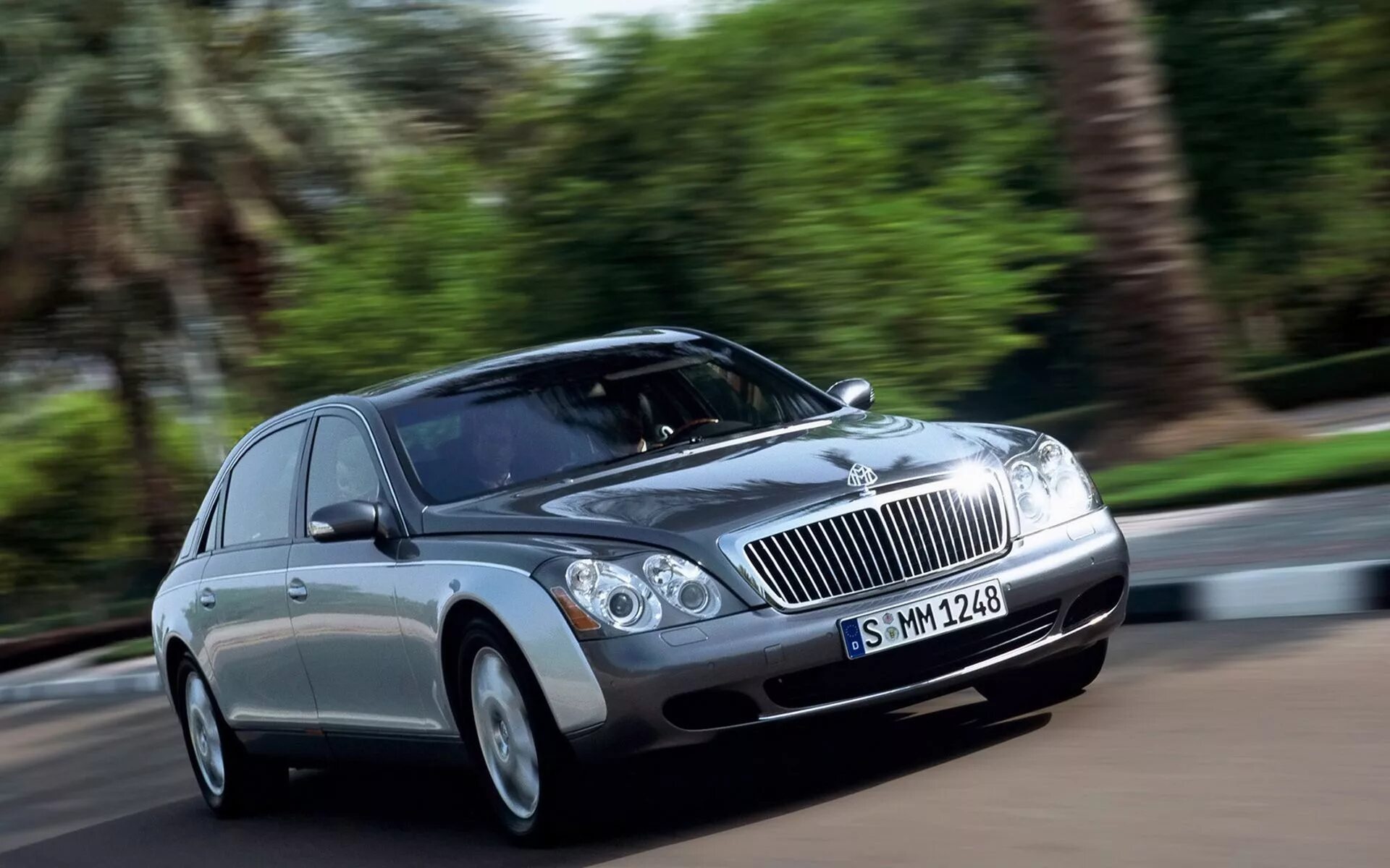 Дорогие машины марки в россии. Maybach 62. Maybach s62 2010. Maybach 2000. Майбах 2002.