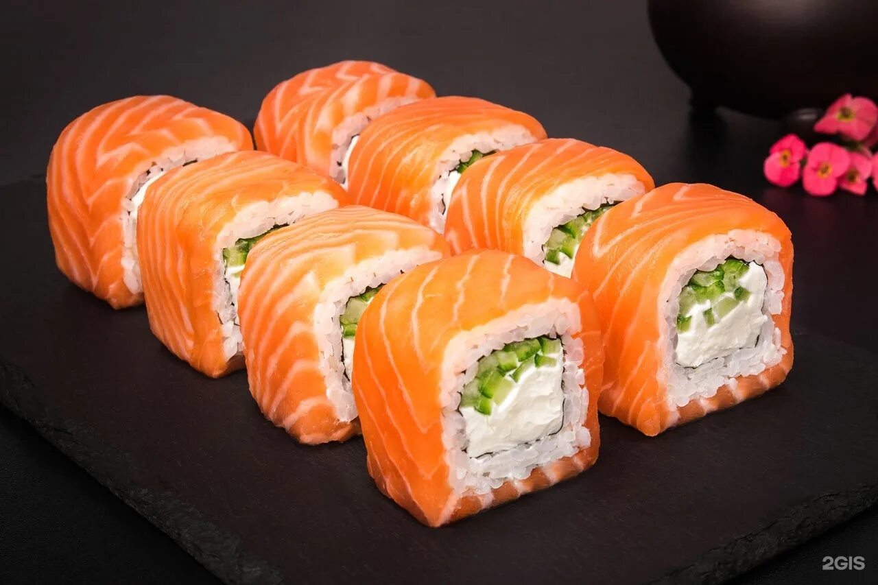 Сет 21 ролл 2 спайси. Вкусные роллы. Сет флорида роллы. Красный дракон суши ульяновск верхняя терраса. Сет 1, сет 2.