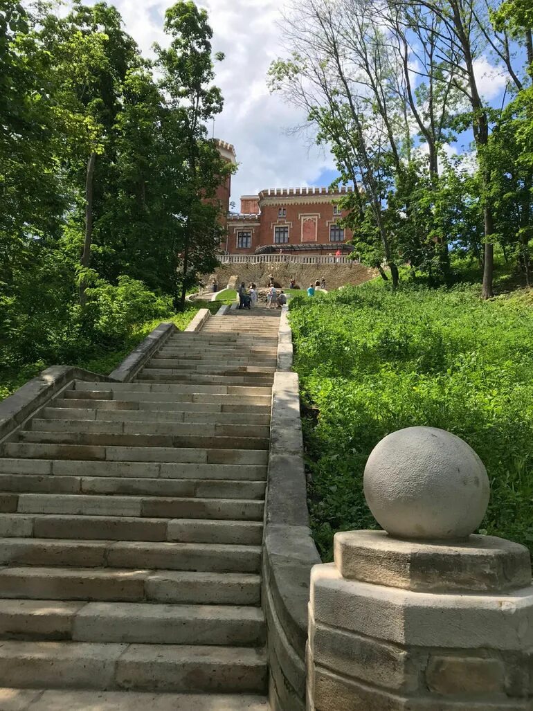 Каменный цветок памятники воронеж. Кудыкина гора воронеж. Бульвар победы 42 воронеж. Мечта воронеж. Парк мечта воронеж.