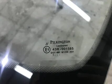 Pilkington лобовое стекло