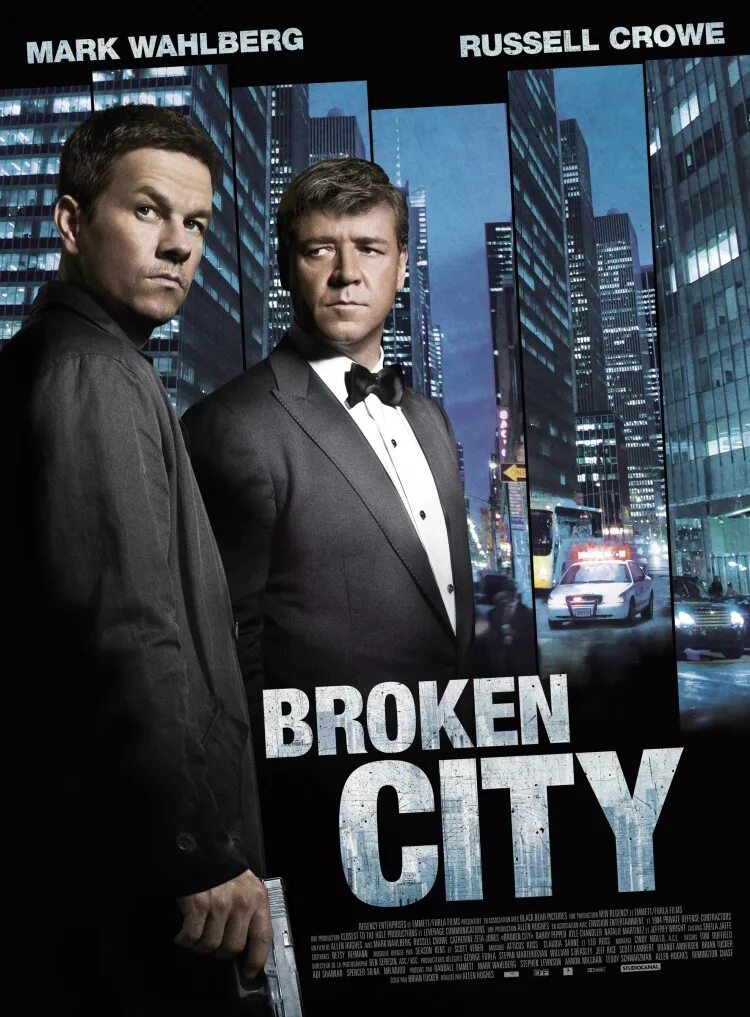 Город порока. Город порока / broken City (2012). Город порока 2013 Постер. Рассел Кроу город порока. Марк Уолберг и Рассел Кроу.