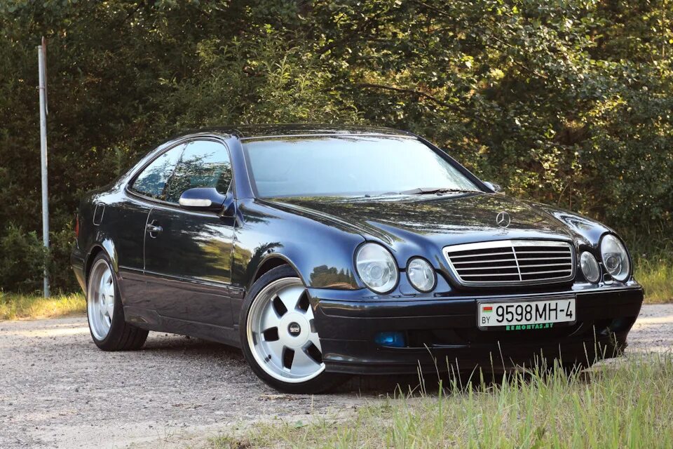 Мерседес слк 208. Mercedes-benz w208. Mercedes clk w208. Mercedes clk w208. Мерседес clk w208.