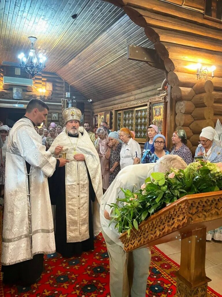 Сайт митрополита феодора волгоград. С праздником Преображения Господня. Протоиерей Феодор Жилкин. Протоиерей Феодор Забелин. Церковь Преображения.