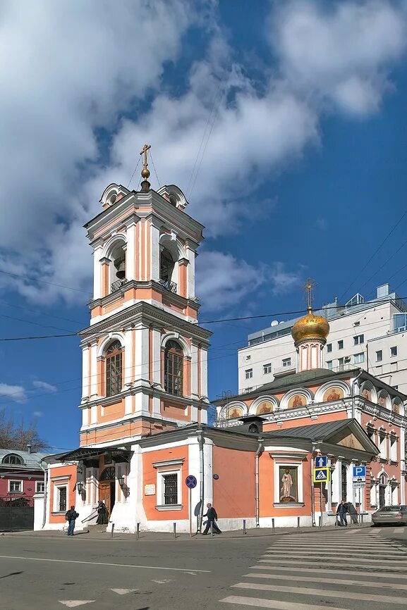 Храм воскресения словущего вражек. Храм воскресения словущего на успенском вражке. церковь вознесения словущего брюсов переулок. брюсов переулок храм воскресения словущего. брюсов переулок храм спиридона.
