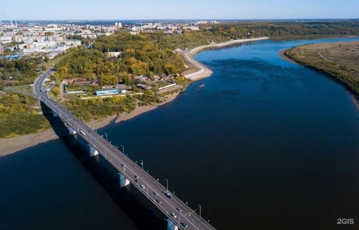 Томь в реальном времени томск. Томь мост Томск. Город Томск река Томь. Речка Томь Томск. Фото реки Томь в Томске.