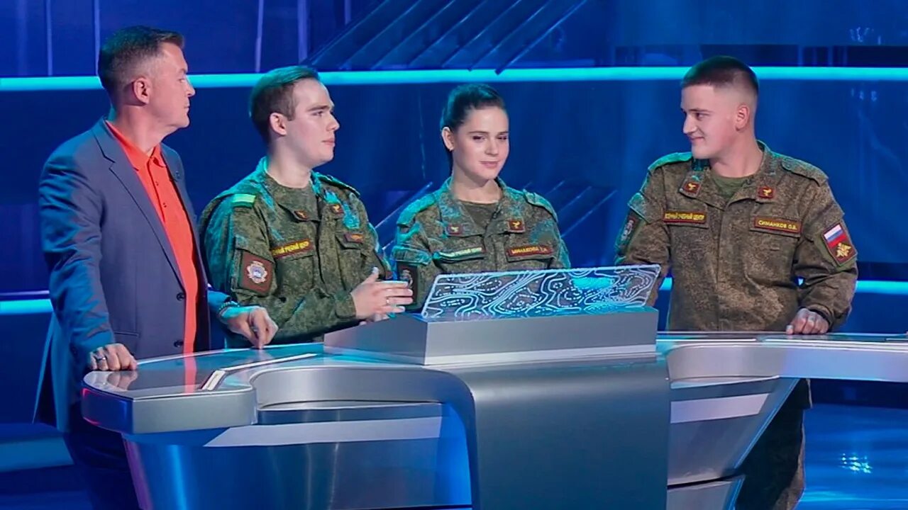 Телеканал звезда 2022. Военные эксперты на ток шоу. Звезда телеканал башкатов. Морской бой телеканал звезда. Ведущий морской бой на канале звезда.