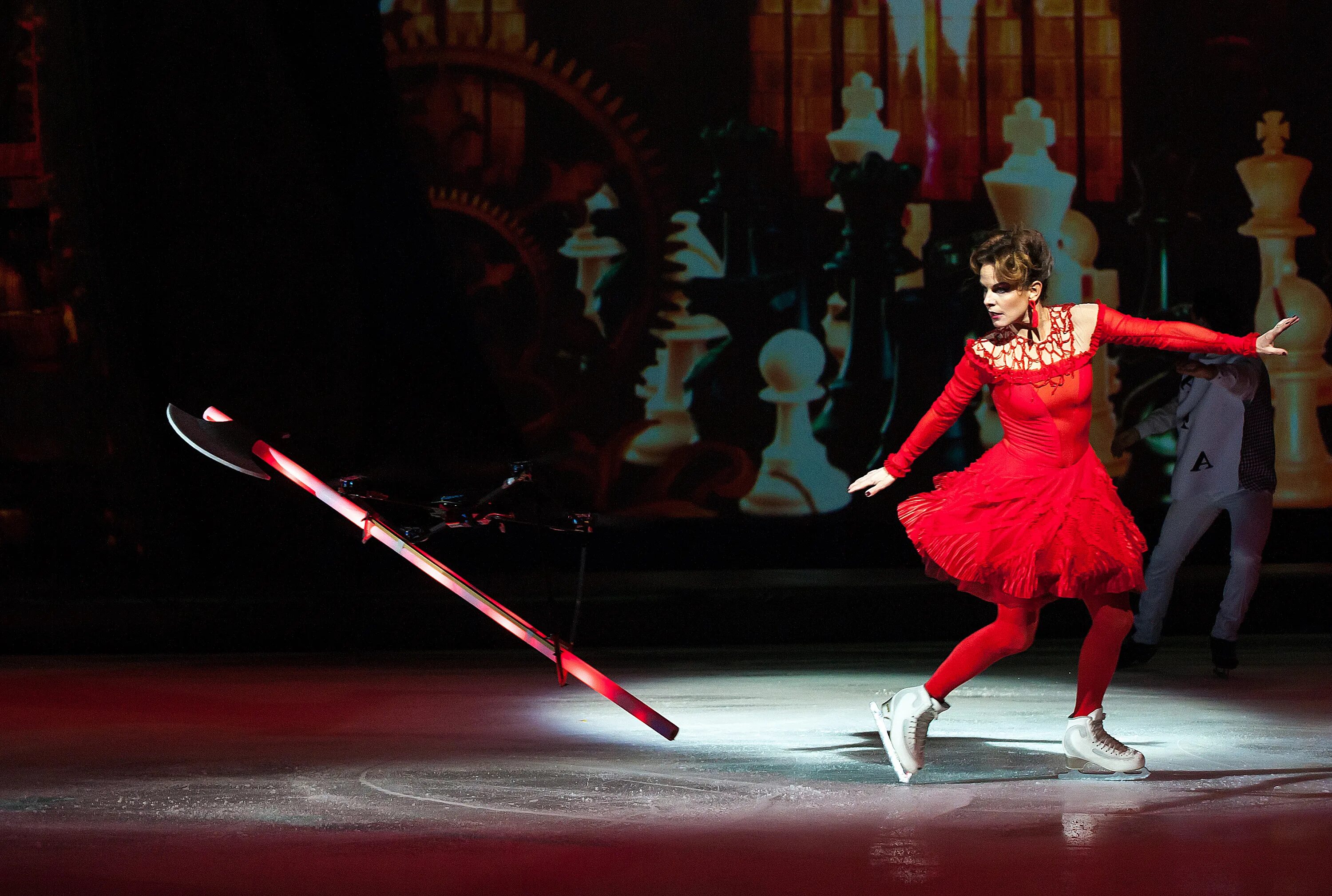 алиса в стране чудес подольск ледовое шоу. ледовое шоу алиса в зазеркалье. алиса в стране чудес на льду ледовое шоу. алиса в стране чудес подольск ледовое шоу. ледовое шоу "алиса в сране чудес" ильи авербуха исполнители ролей.